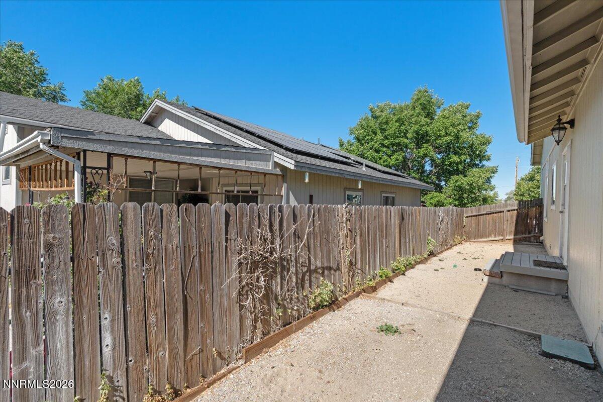 7931 Zinfandel Drive Reno, NV 89506 - Photo 42 of 44 Side Yard