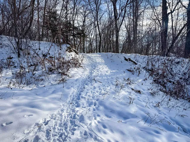 $806,000 | W27022 Whistlers Pass Road, Trempealeau, WI 54661