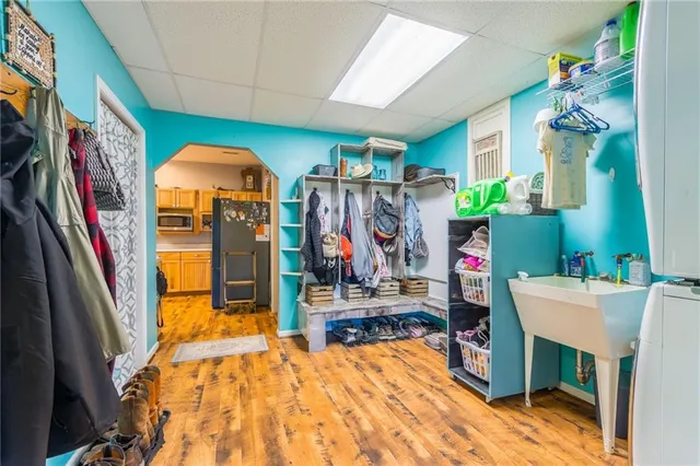 $450,000 | 23860 Liv 377, Hale, MO 64643