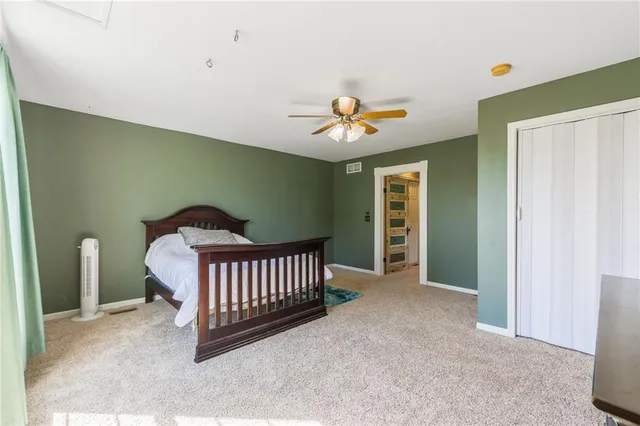 $450,000 | 23860 Liv 377, Hale, MO 64643