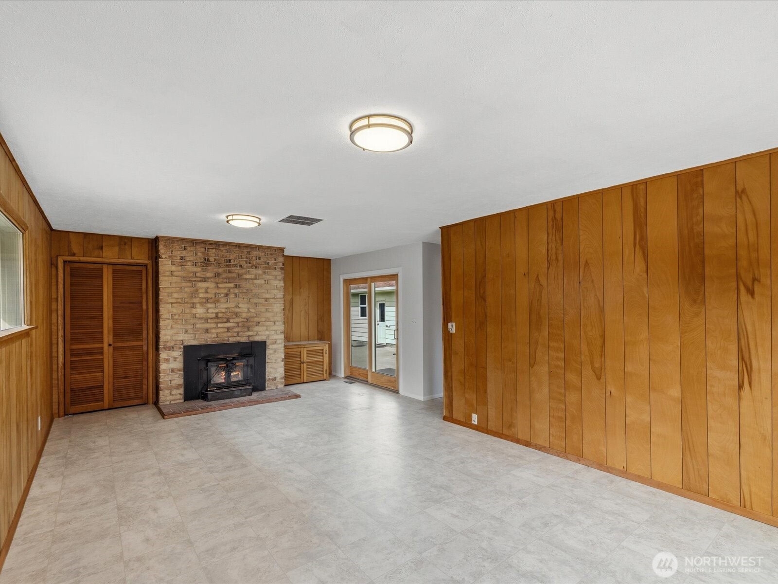 216 Caspers Street Edmonds, WA 98020 - Photo 20 of 34
