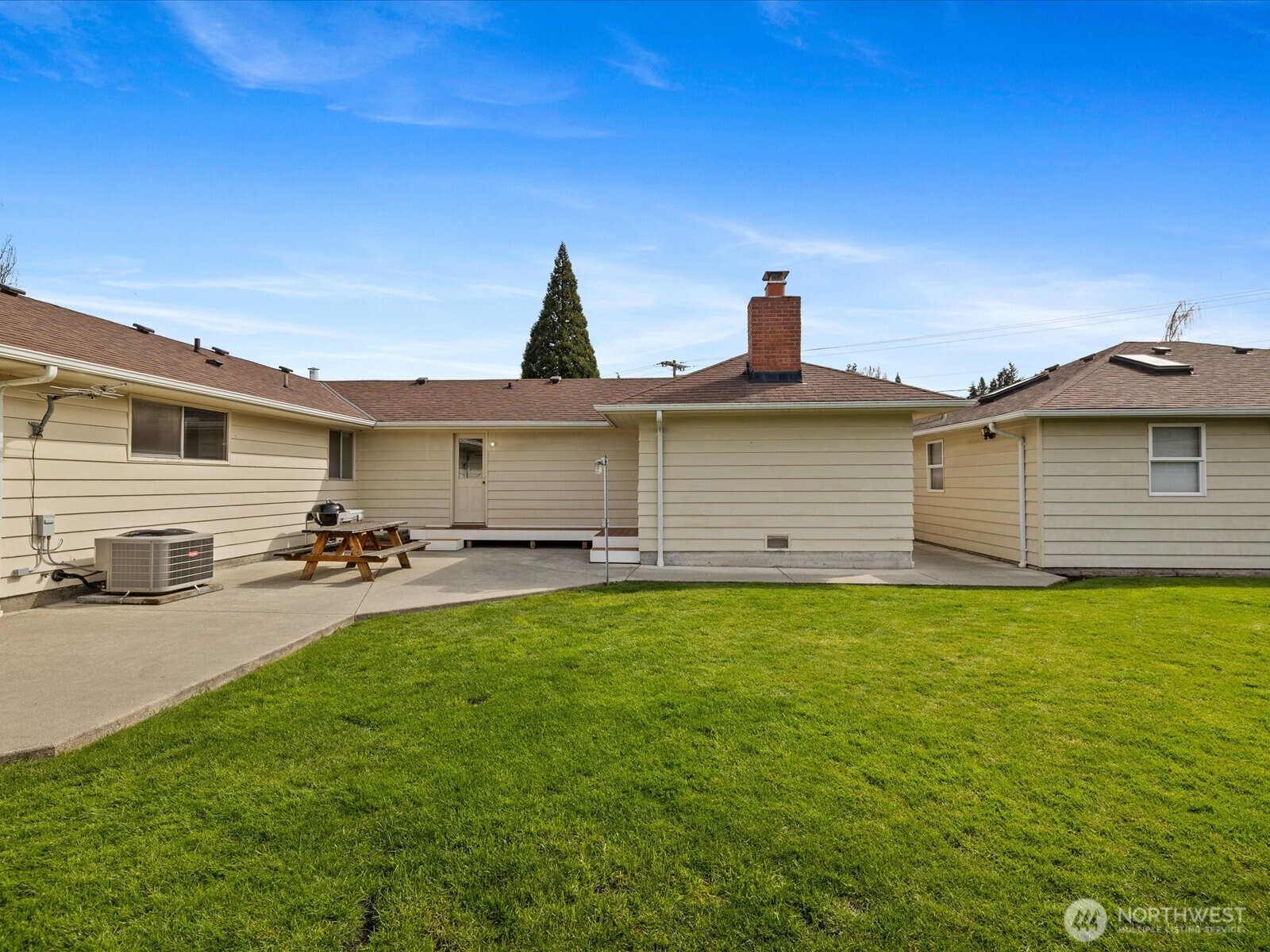 216 Caspers Street Edmonds, WA 98020 - Photo 24 of 34