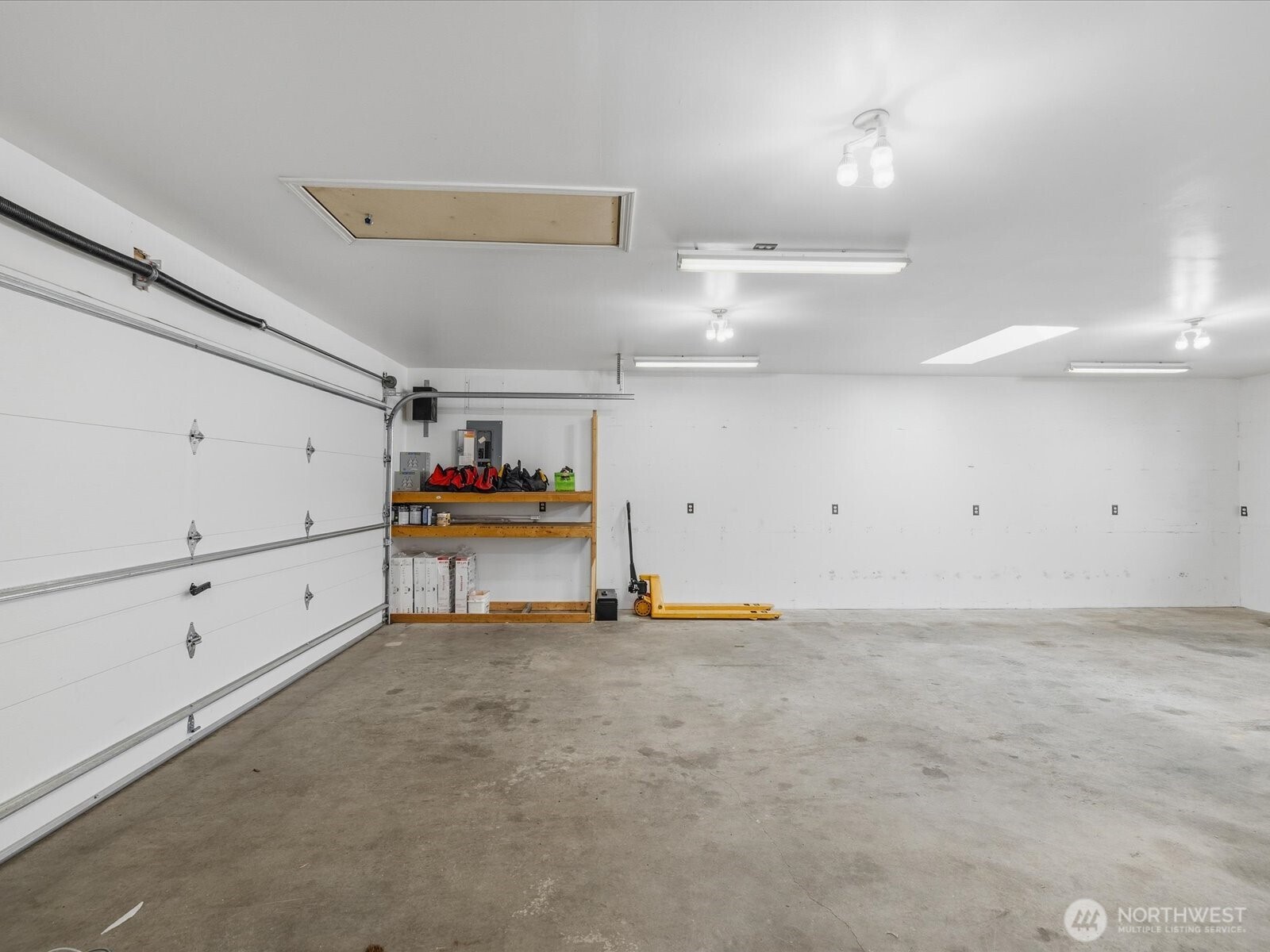216 Caspers Street Edmonds, WA 98020 - Photo 26 of 34