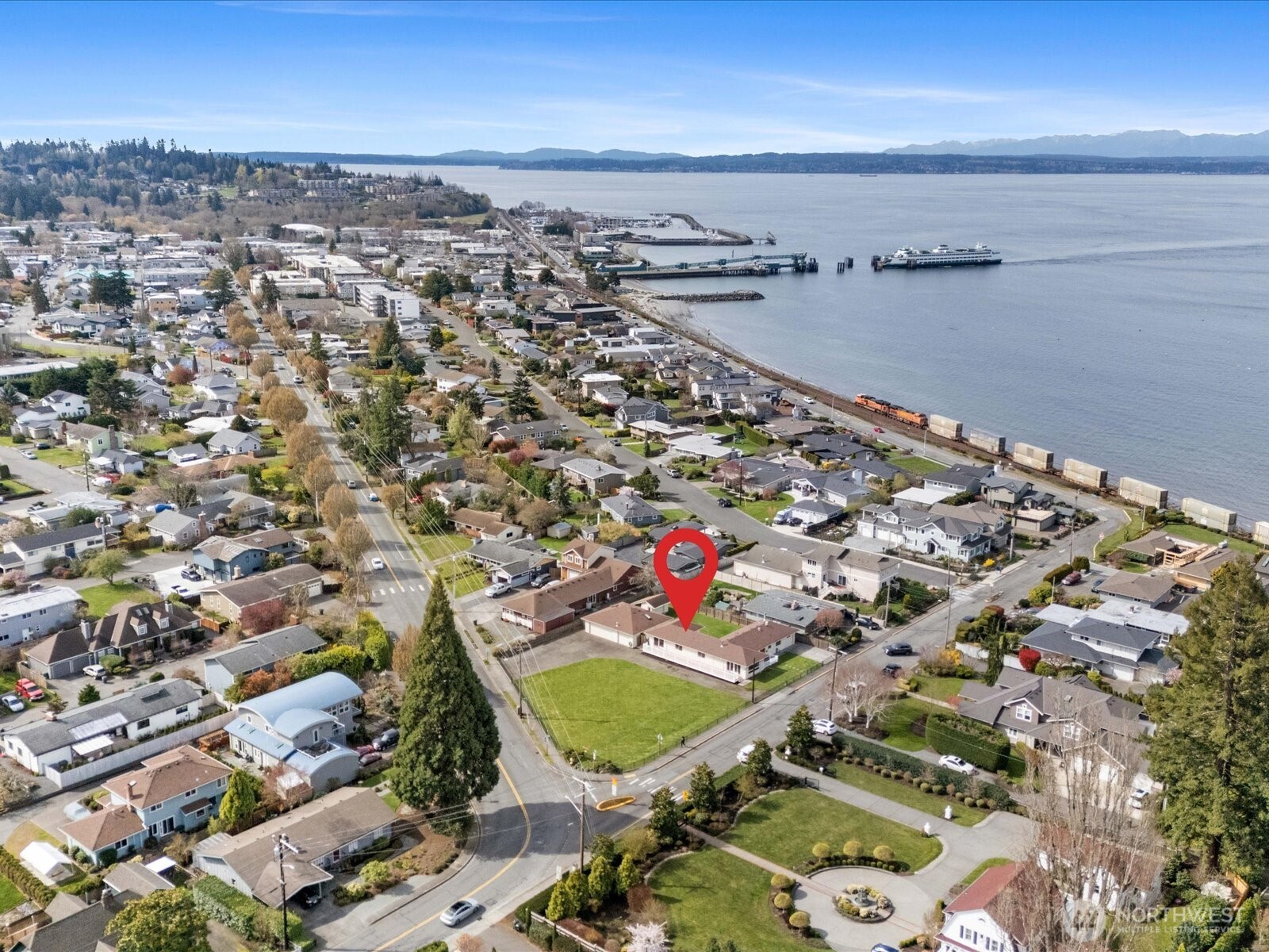 216 Caspers Street Edmonds, WA 98020 - Photo 31 of 34