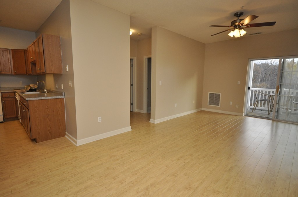 19 Hampshire Road, Unit 206 Methuen, MA 01844 - Photo 3 of 22 Gallery Image 3