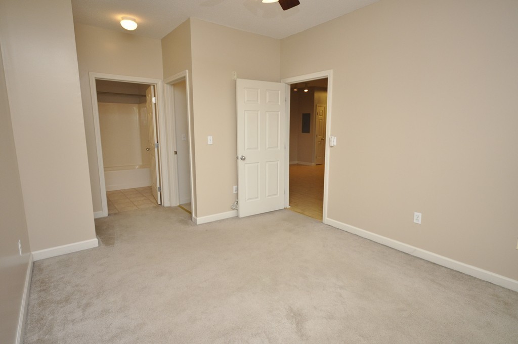 19 Hampshire Road, Unit 206 Methuen, MA 01844 - Photo 8 of 22 Gallery Image 8