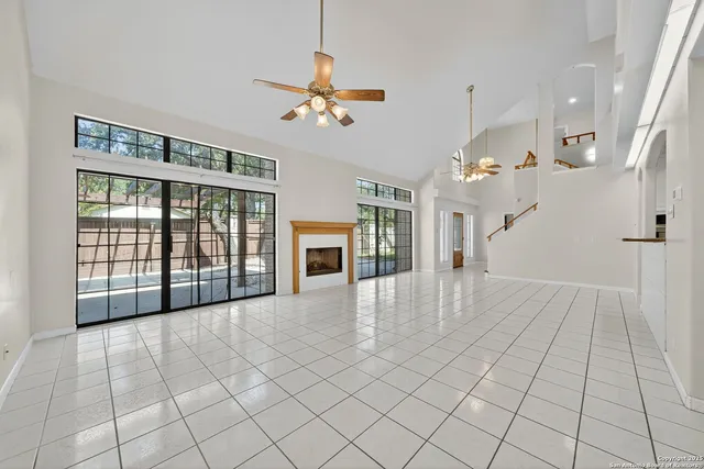 $3,400 | 14043 Oakhill Way, San Antonio, TX 78231