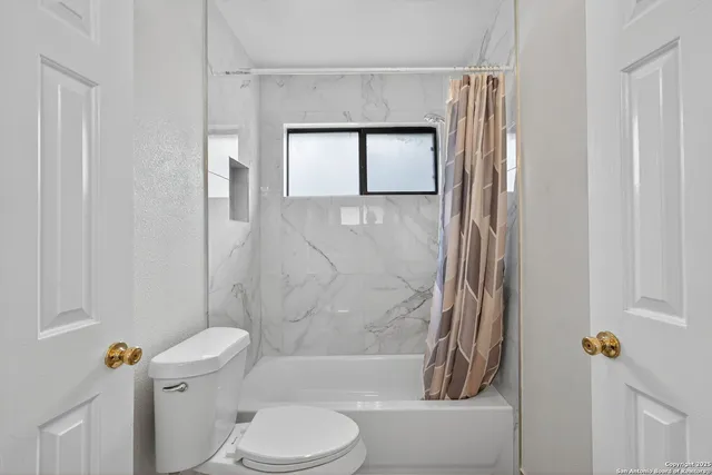 $3,400 | 14043 Oakhill Way, San Antonio, TX 78231