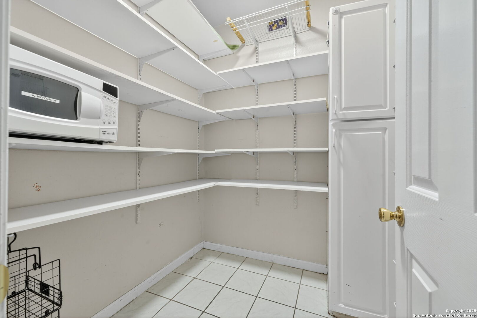 14043 Oakhill Way San Antonio, TX 78231 - Photo 24 of 27