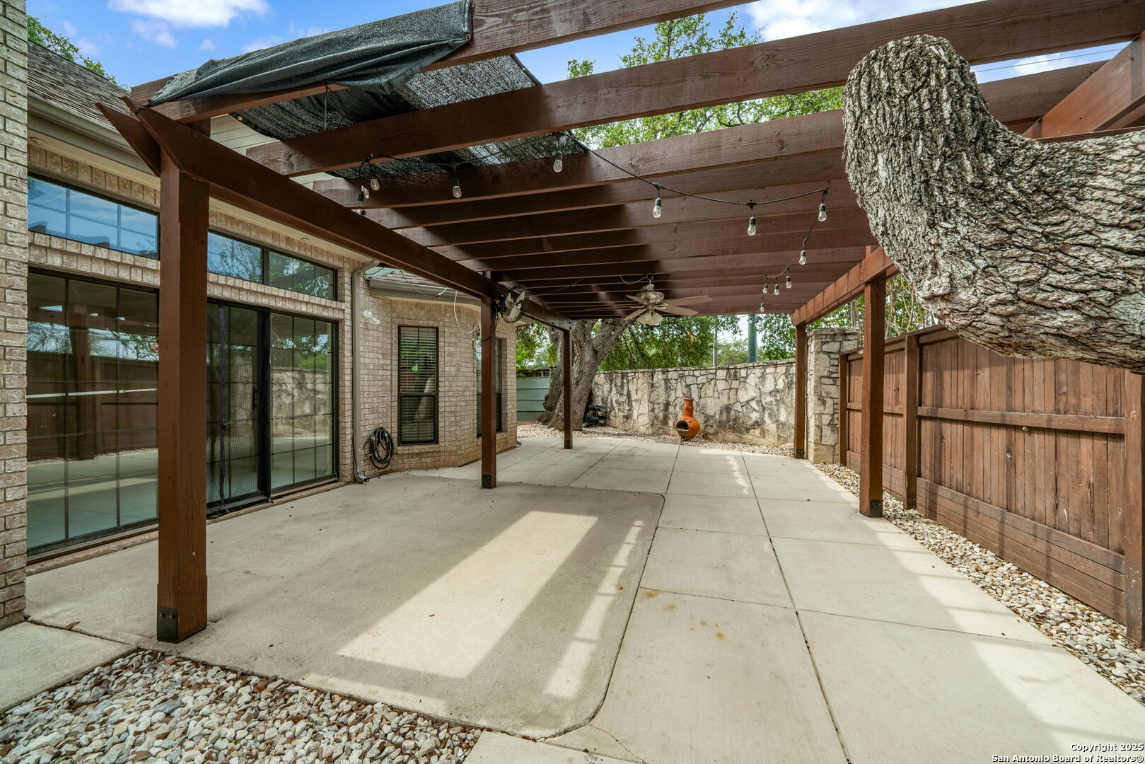 14043 Oakhill Way San Antonio, TX 78231 - Photo 25 of 27