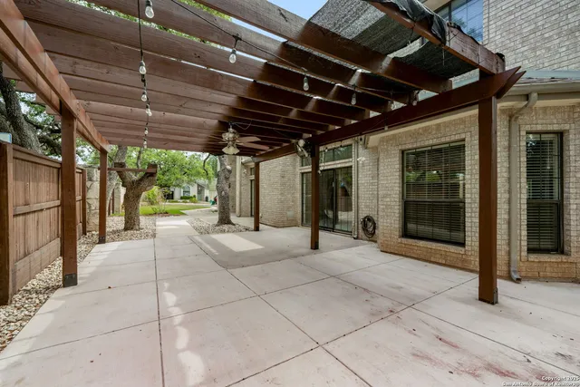 $3,400 | 14043 Oakhill Way, San Antonio, TX 78231