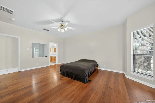 $3,400 | 14043 Oakhill Way, San Antonio, TX 78231