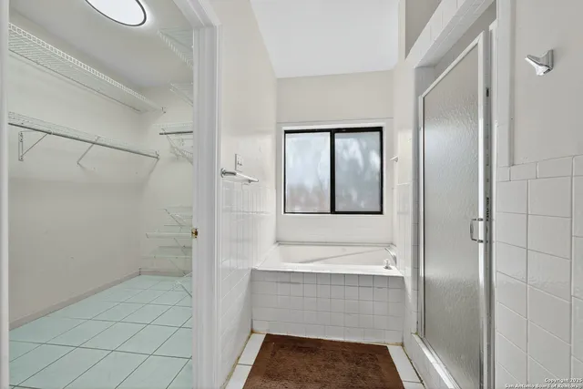 $3,400 | 14043 Oakhill Way, San Antonio, TX 78231