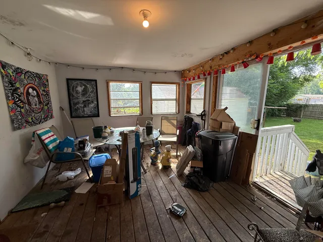 $180,000 | 26 Edna Avenue, Pontiac, MI 48341