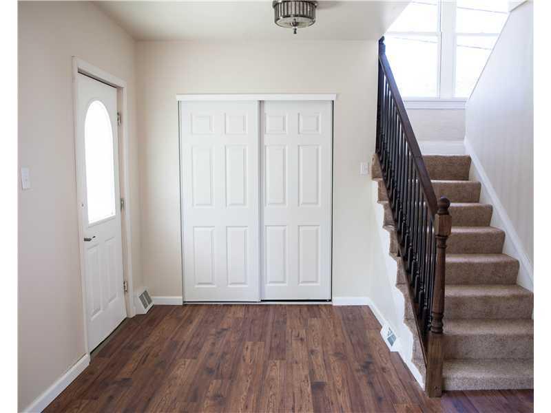 271 Meridian Road Butler, PA 16001 - Photo 2 of 22 Entry/Foyer.