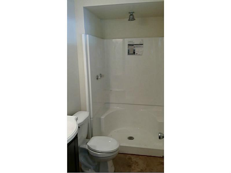 271 Meridian Road Butler, PA 16001 - Photo 9 of 22 Full Bath. 1st Floor full bath