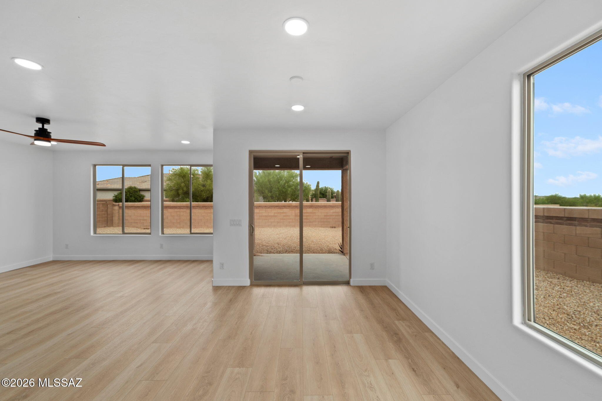 11964 North Raphael Way Tucson, AZ 85742 - Photo 13 of 40 24-web-or-mls-11964 N Raphael Way- MLS I