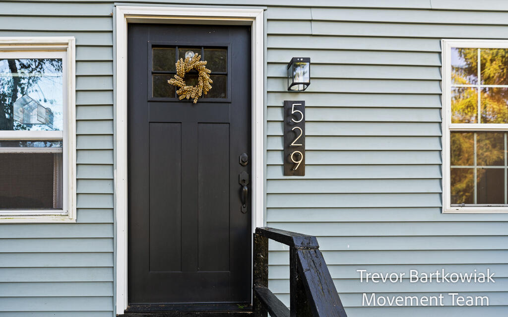 529 Porter Road Muskegon, MI 49441 - Photo 5 of 39 529PorterRd-4LoRes