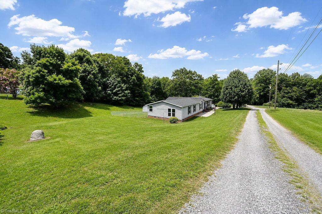 327 East Carter Mill Road Elkin, NC 28621 - Photo 21 of 21 Gallery Image 21