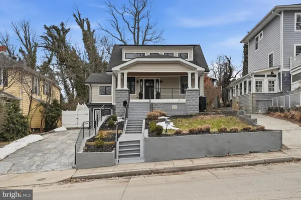 $4,200 | 2211 Franklin Street Northeast, Washington, DC 20018