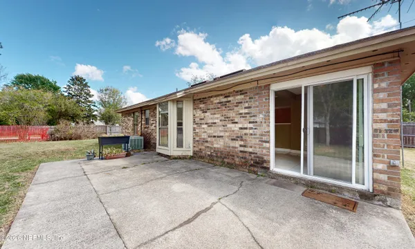 $285,000 | 1722 Farm Way, Middleburg, FL 32068