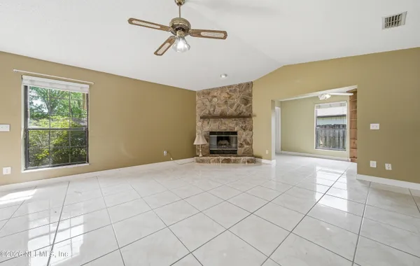 $285,000 | 1722 Farm Way, Middleburg, FL 32068