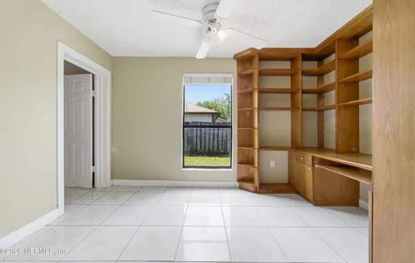 $285,000 | 1722 Farm Way, Middleburg, FL 32068