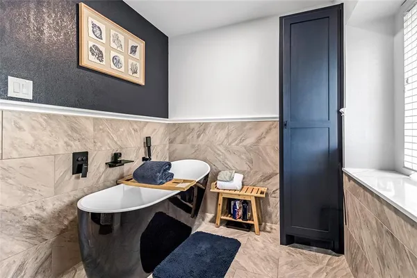 $475,000 | 2405 Thistle Court, Euless, TX 76039