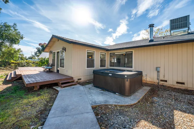 $645,000 | 7273 Amigo Way, Redding, CA 96002