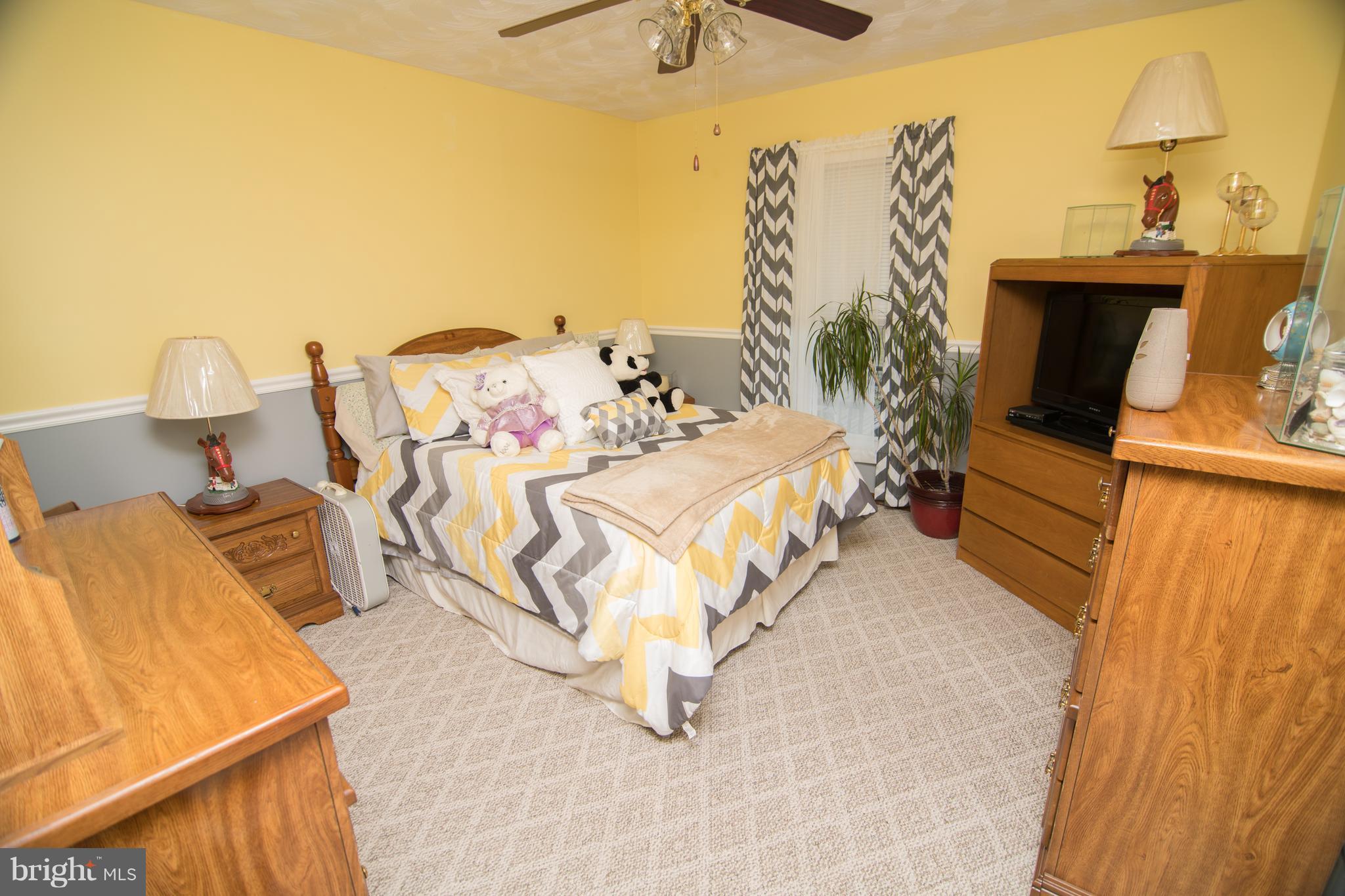 863 Cattail Run Road Charles Town, WV 25414 - Photo 14 of 30 Bedroom #2