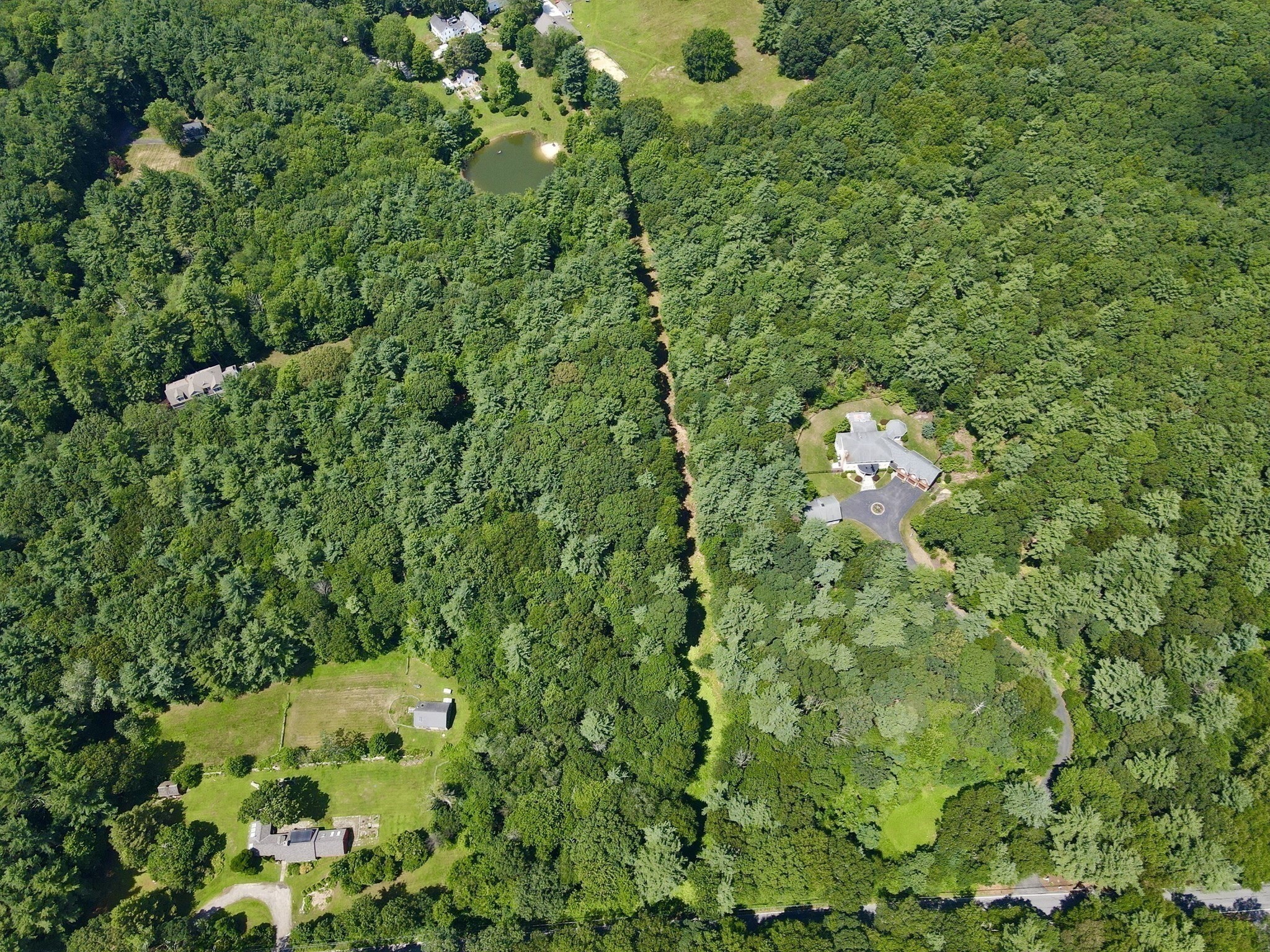 90 Harvard Road Bolton, MA 01740 - Photo 6 of 7 Gallery Image 6