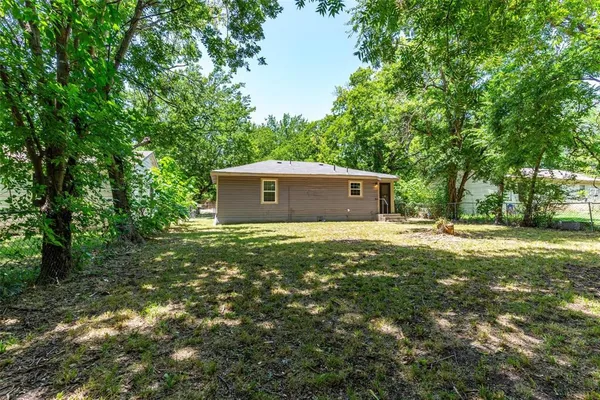 $149,900 | 1115 South Frances Street, Terrell, TX 75160