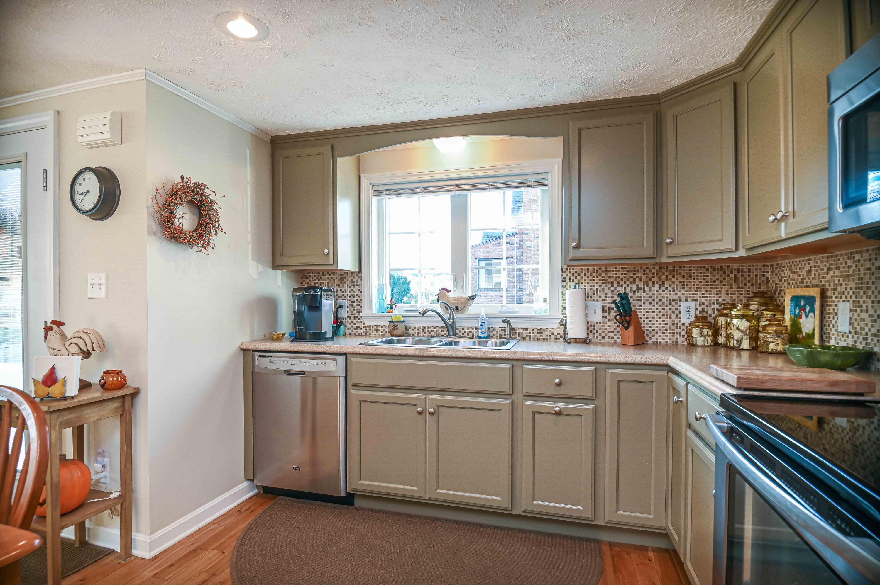 110 Atlantic Avenue Wells, ME 04090 - Photo 7 of 31 DSC_3938