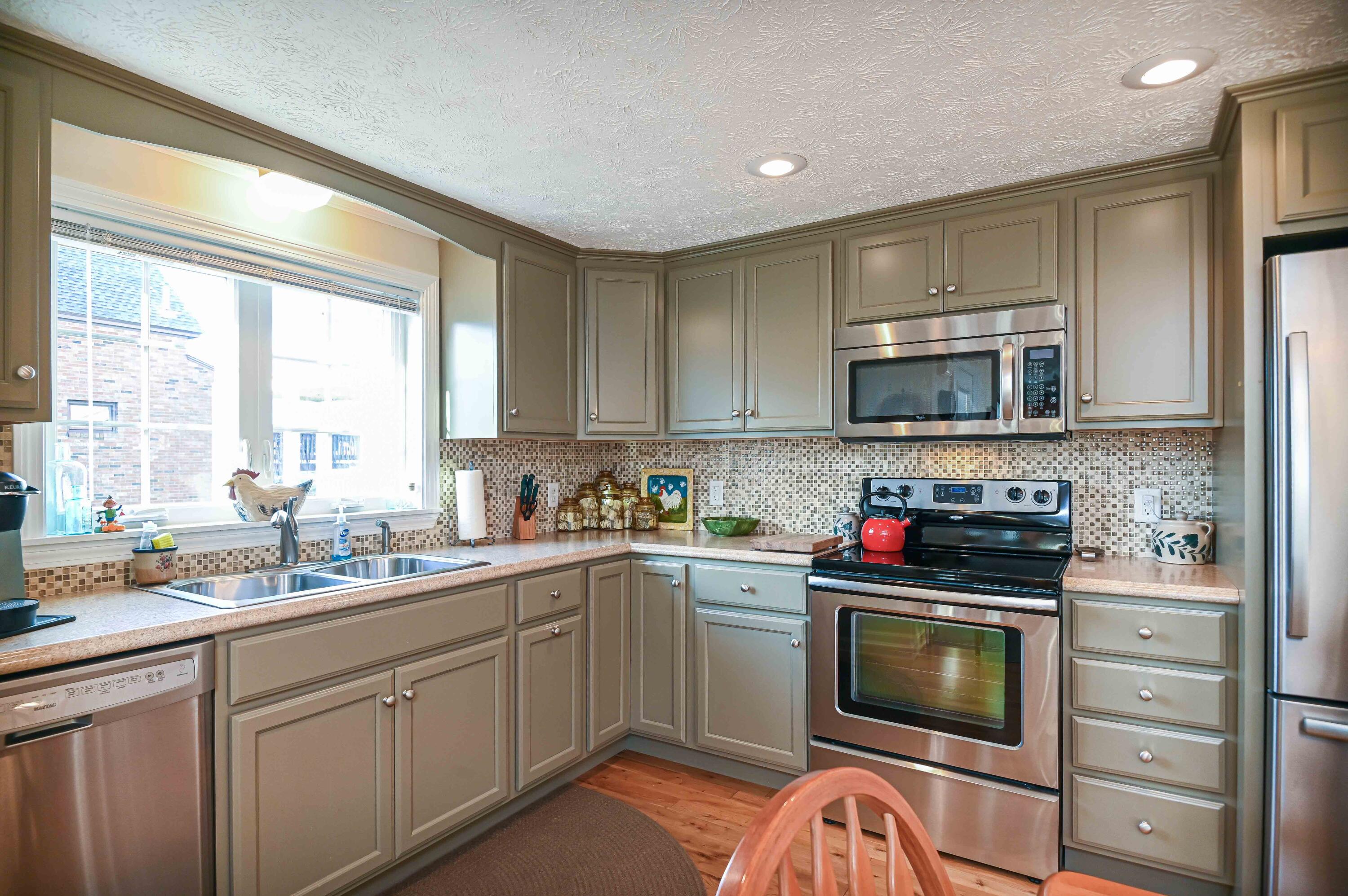 110 Atlantic Avenue Wells, ME 04090 - Photo 8 of 31 DSC_3931