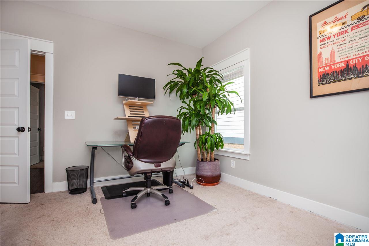 1445 Valley Trace Birmingham, AL 35210 - Photo 27 of 37