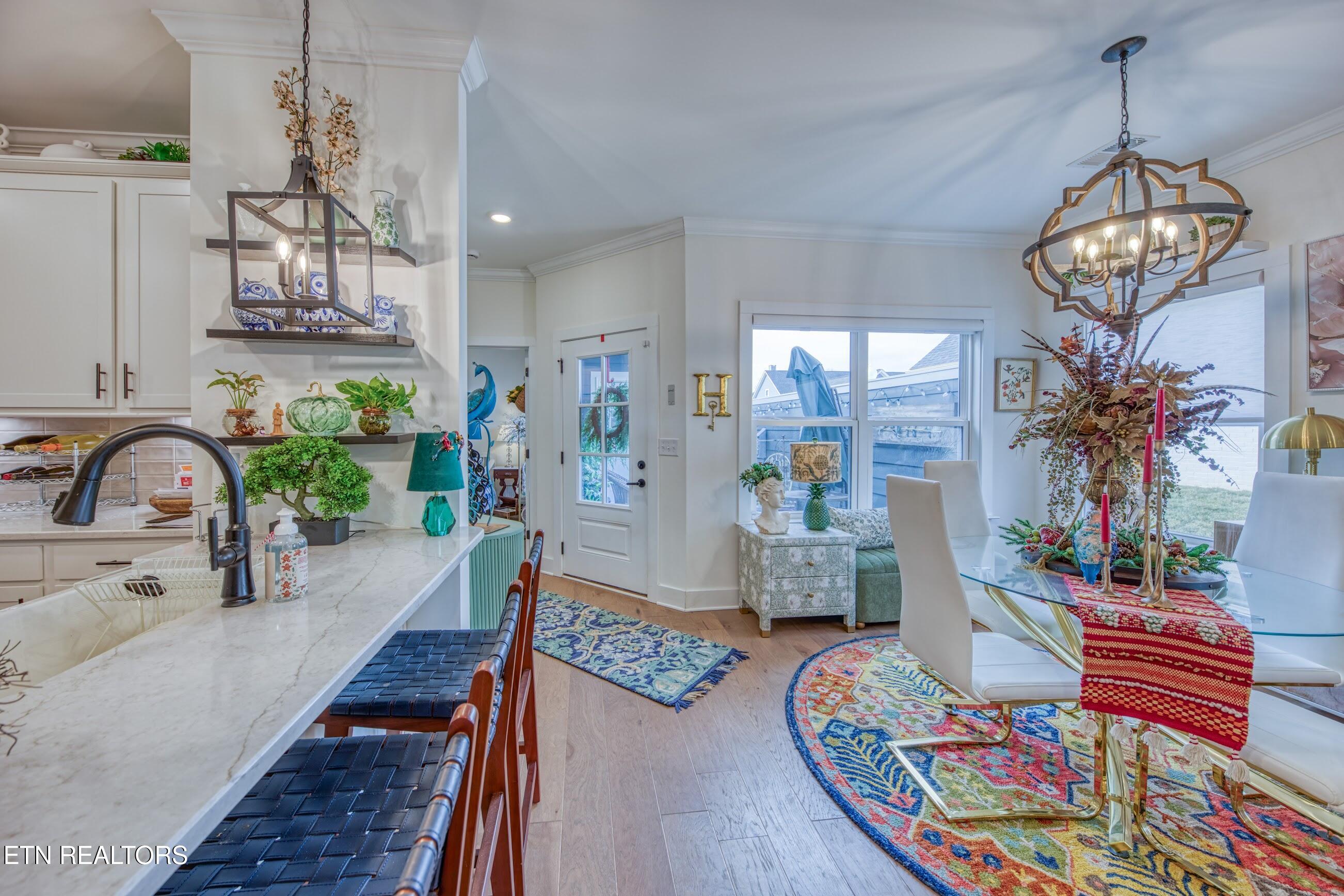 166 Goldheart Road Farragut, TN 37934 - Photo 12 of 44 166 Goldheart Rd dining area and back en