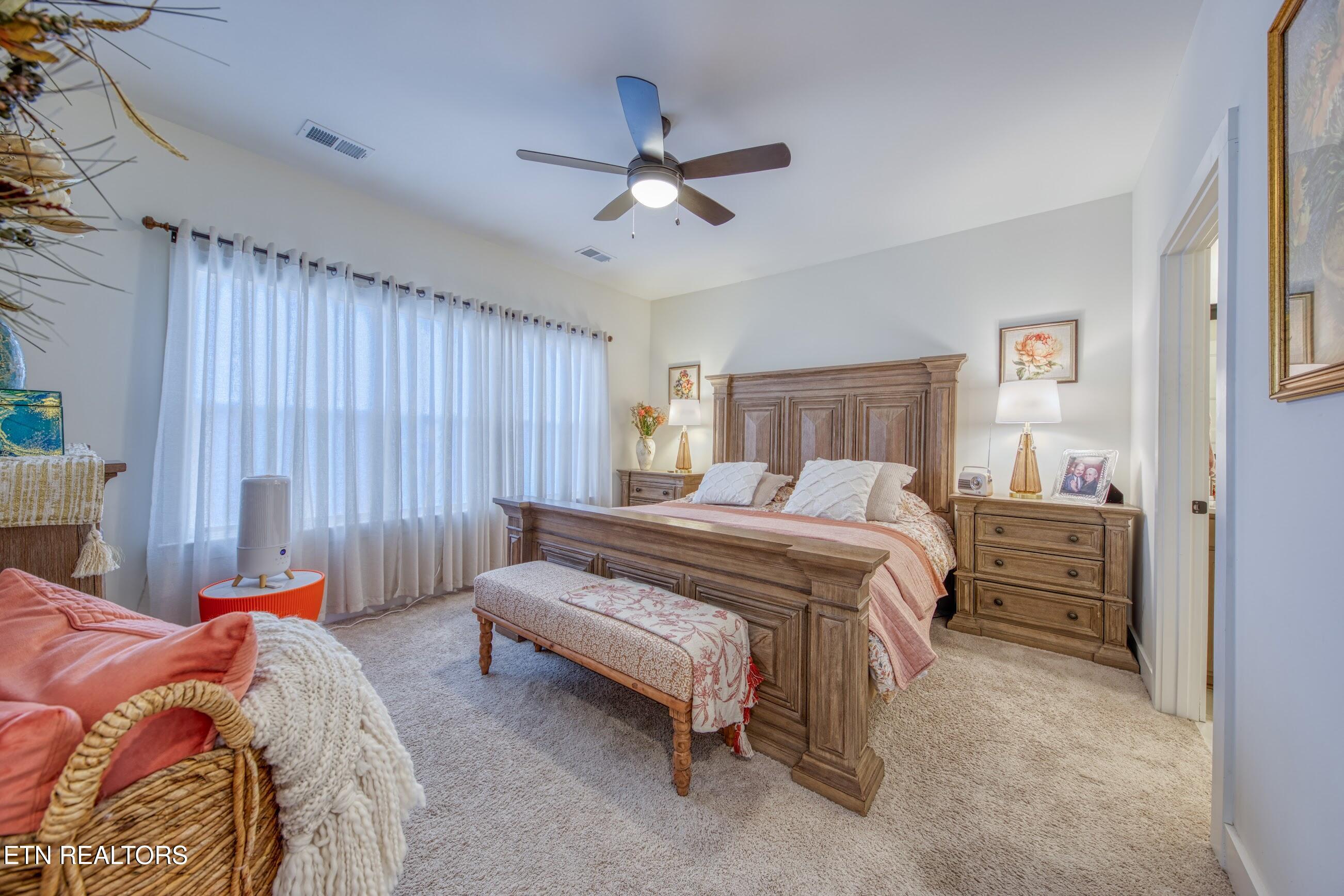 166 Goldheart Road Farragut, TN 37934 - Photo 26 of 44 166 Goldheart Rd Primary bedroom 1