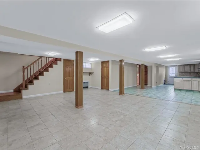 $3,900 | 58-52 208th Street | Bayside