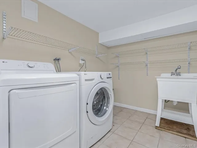 $3,900 | 58-52 208th Street | Bayside