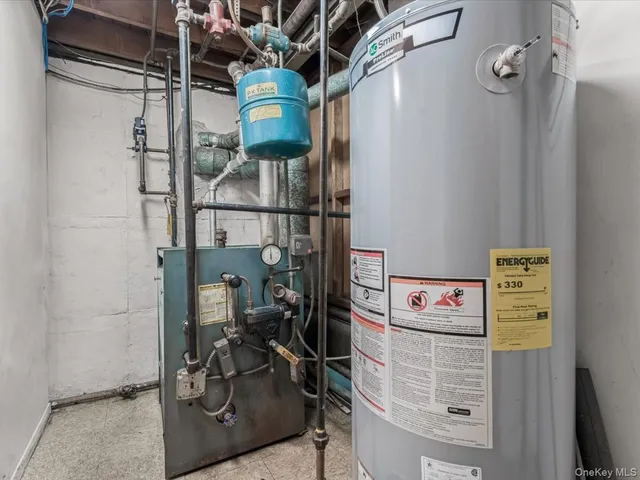 $3,900 | 58-52 208th Street | Bayside