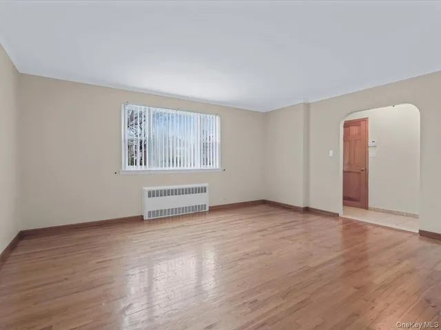 $3,900 | 58-52 208th Street | Bayside