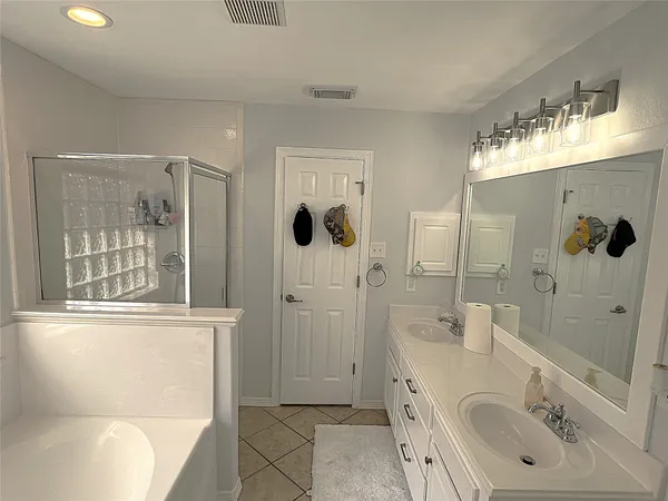 $2,395 | 8426 Hunters Village Drive, Humble, TX 77346