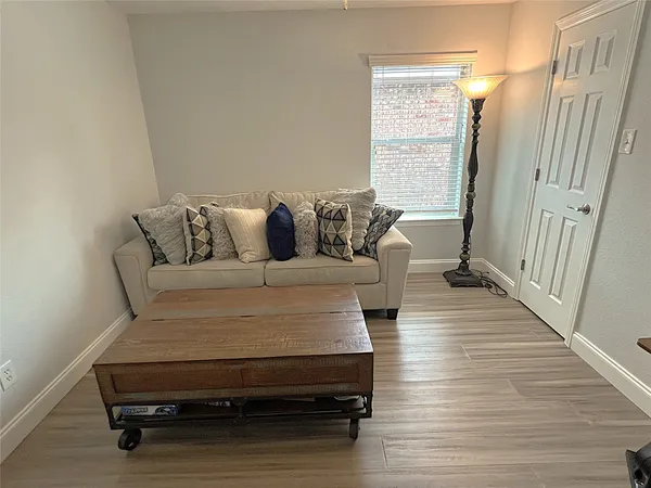 $2,395 | 8426 Hunters Village Drive, Humble, TX 77346