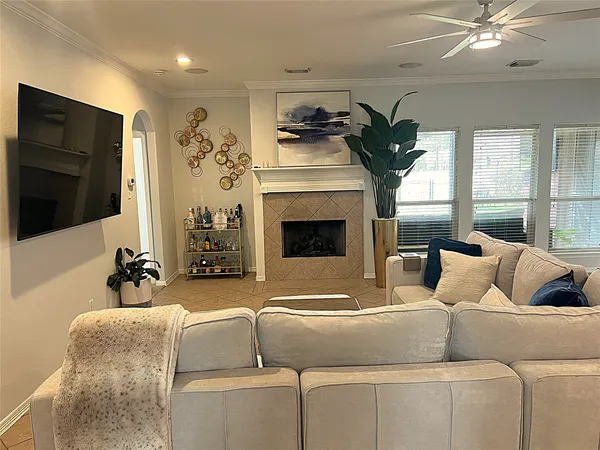 $2,395 | 8426 Hunters Village Drive, Humble, TX 77346