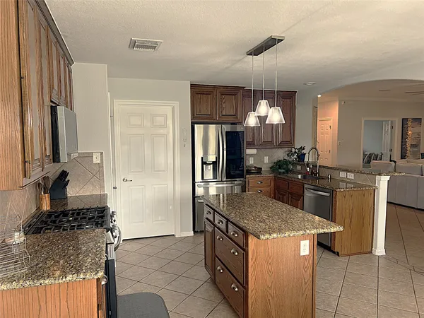 $2,395 | 8426 Hunters Village Drive, Humble, TX 77346