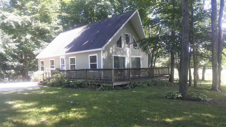10 Forest Lane Ossipee, NH 03814 - Photo 2 of 13
