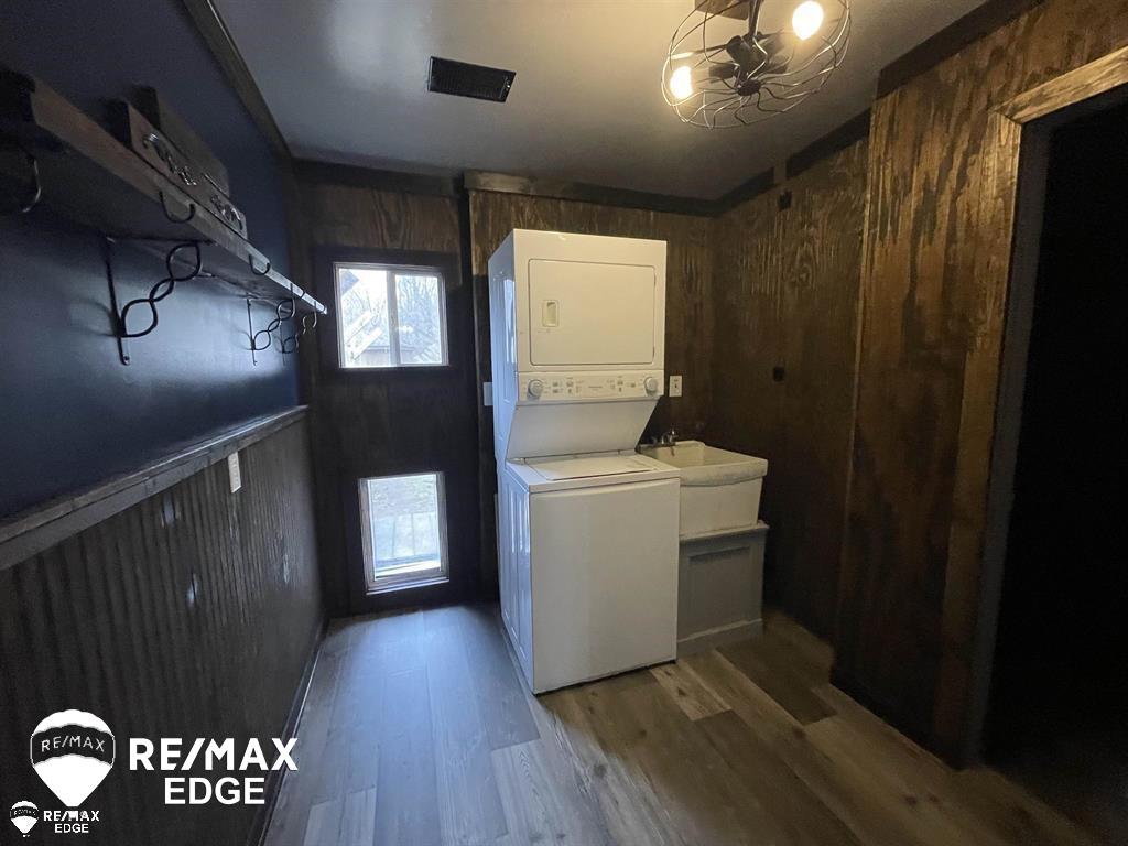 494 Barnes Lake Road Columbiaville, MI 48421 - Photo 9 of 23