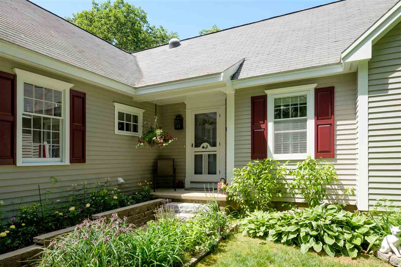 48 Pine Mountain Road York, ME 03902 - Photo 3 of 40 Gallery Image 3