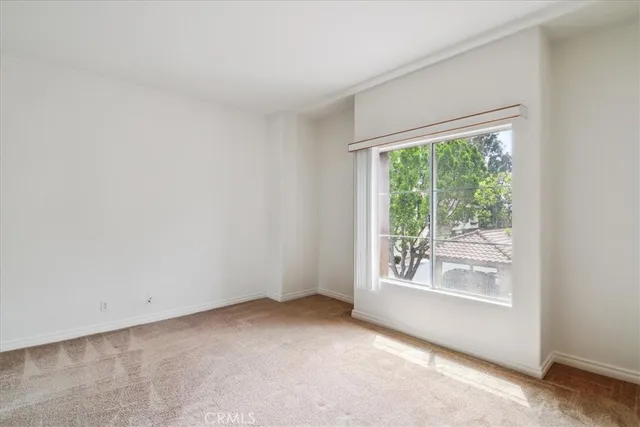 $615,000 | 2960 Champion Way, Unit 1006, Tustin, CA 92782