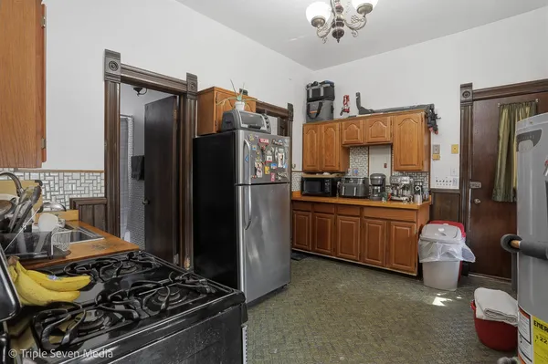 $1,245,000 | 3315 South Wood Street, Chicago, IL 60608